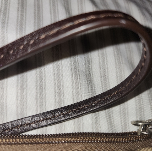 EUC 3 piece Coach set - Picture 7 of 12